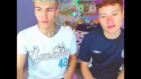 Snapshot of latin_boysxxx_ chatting on 10/31/25, 10:22 latin_boysxxx_ online show from 10/31/25, 10:22