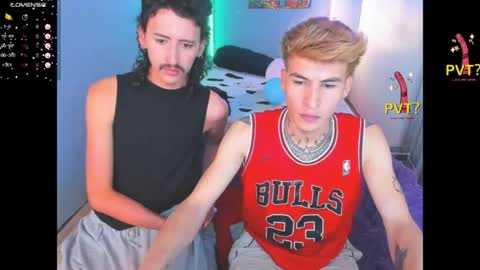 latin_boysxxx_ online show from 04/12/26, 02:49