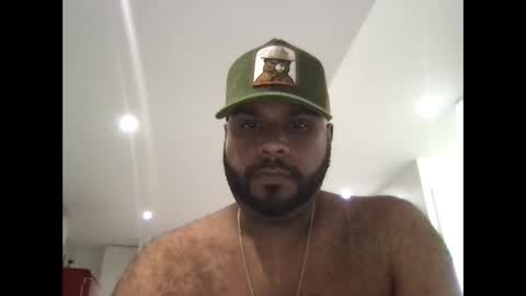 Snapshot of latin_chubby chatting on 10/18/25, 08:31 latin_chubby online show from 10/18/25, 08:31