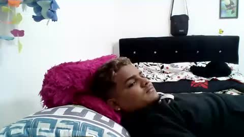 latin_curiousxxx online show from 09/16/25, 11:33