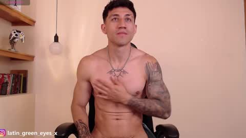 latin_green_eyes_ online show from 03/07/25, 04:00