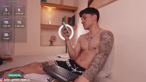 latin_green_eyes_ online show from 09/12/25, 12:55