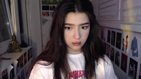 miiiiiiaaaa online show from 12/26/24, 01:18