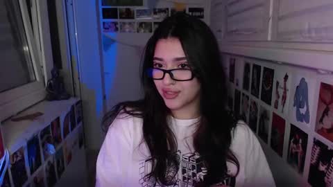 miiiiiiaaaa online show from 02/07/25, 03:01