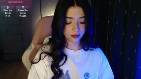 miiiiiiaaaa online show from 04/13/26, 04:45