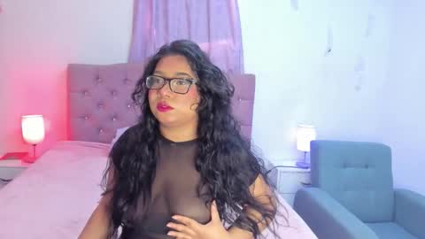 Martina online show from 12/03/25, 08:18