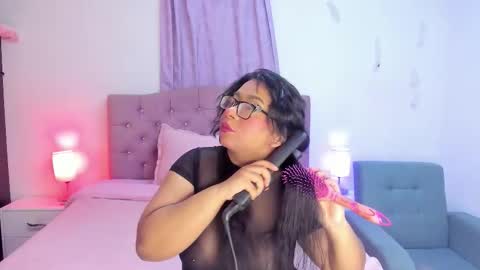 Martina online show from 01/07/26, 04:15