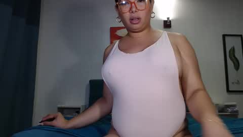 FLOR SALVAJE online show from 02/26/26, 04:28