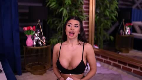 Latina online show from 02/05/26, 06:23