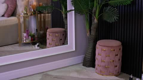 Latina online show from 03/30/26, 05:14