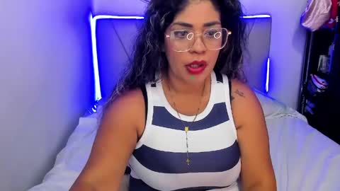 latinamav22 online show from 05/16/26, 11:14