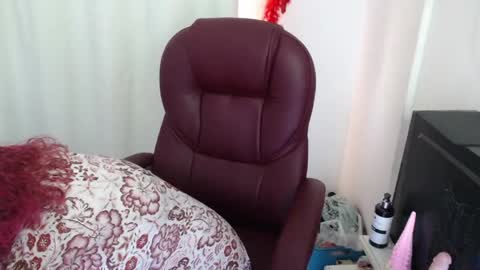 latinaprohibida online show from 04/12/26, 02:55