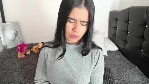 Luna  online show from 03/27/26, 02:50