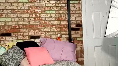 latinatgirldoll online show from 11/24/25, 07:30