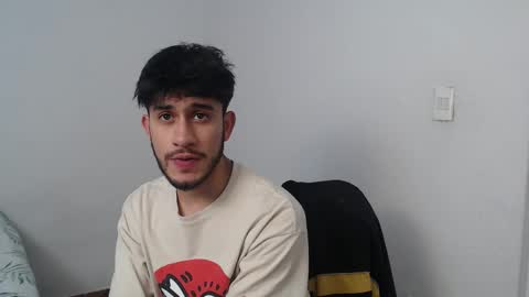 Snapshot of latinbunny7779 chatting on 12/08/24, 11:19 camilo online show from 12/08/24, 11:19