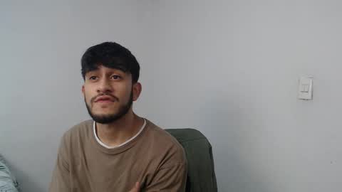 Snapshot of latinbunny7779 chatting on 12/11/24, 10:38 camilo online show from 12/11/24, 10:38