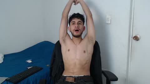 Snapshot of latinbunny7779 chatting on 01/29/25, 11:56 camilo online show from 01/29/25, 11:56