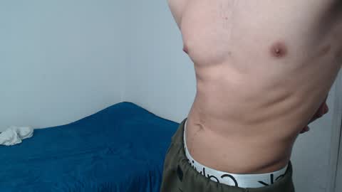 Snapshot of latinbunny7779 chatting on 01/30/25, 03:00 camilo online show from 01/30/25, 03:00