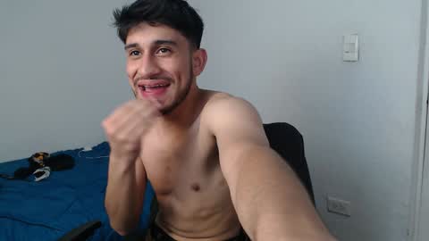 Snapshot of latinbunny7779 chatting on 01/31/25, 04:58 camilo online show from 01/31/25, 04:58