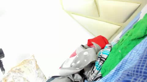 latinebonyts online show from 09/22/25, 01:51