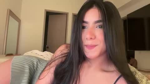 Hi -  online show from 02/05/26, 02:49