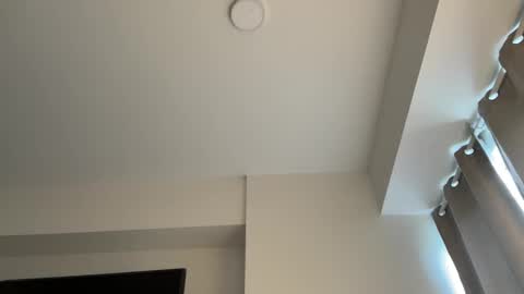 Hi -  online show from 02/16/26, 03:08