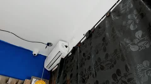 Snapshot of latinhotboys1 chatting on 02/06/25, 10:48 Zeus online show from 02/06/25, 10:48