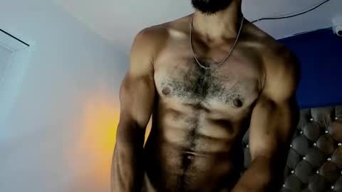 Zeus online show from 02/07/25, 06:14