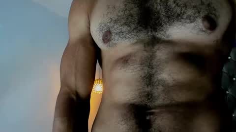 Snapshot of latinhotboys1 chatting on 02/08/25, 05:18 Zeus online show from 02/08/25, 05:18