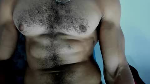 Snapshot of latinhotboys1 chatting on 02/08/25, 11:33 Zeus online show from 02/08/25, 11:33