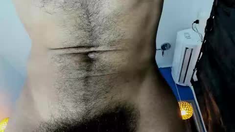 Snapshot of latinhotboys1 chatting on 02/24/25, 04:36 Zeus online show from 02/24/25, 04:36