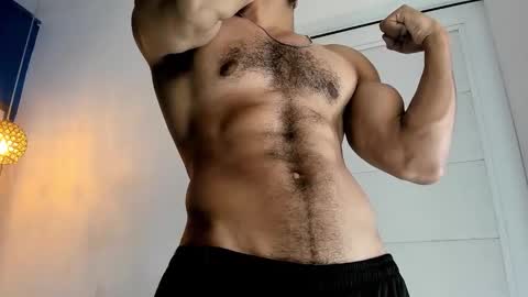 Snapshot of latinhotboys1 chatting on 10/27/25, 04:49 Zeus online show from 10/27/25, 04:49