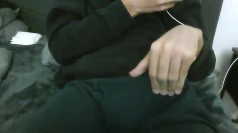 latinman7945 online show from 04/13/26, 06:30