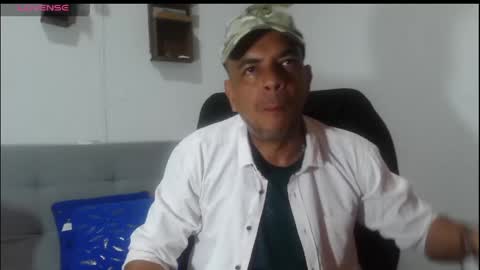 latinmartin254 online show from 05/20/26, 01:01