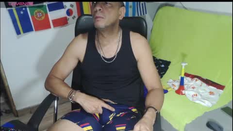 latinmartin254 online show from 06/14/26, 05:09