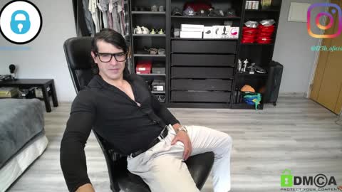 sam online show from 04/08/26, 01:11