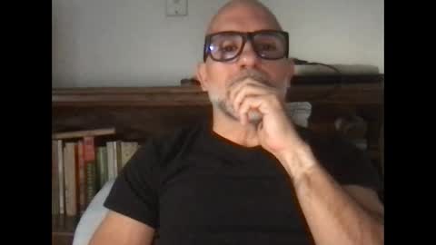 latino_to20 online show from 06/10/26, 09:03