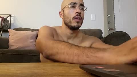 Snapshot of latinomixedbbc chatting on 03/02/25, 02:19 latinomixedbbc online show from 03/02/25, 02:19