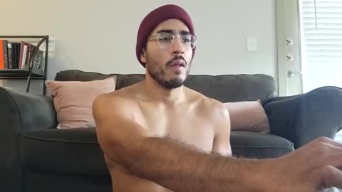 Snapshot of latinomixedbbc chatting on 03/02/25, 09:43 latinomixedbbc online show from 03/02/25, 09:43