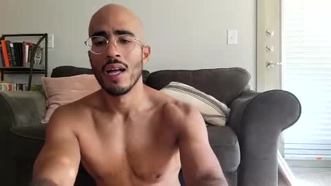 Snapshot of latinomixedbbc chatting on 09/15/25, 02:50 latinomixedbbc online show from 09/15/25, 02:50