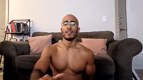 Snapshot of latinomixedbbc chatting on 10/20/25, 12:33 latinomixedbbc online show from 10/20/25, 12:33