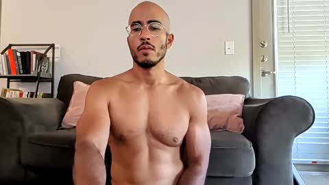 Snapshot of latinomixedbbc chatting on 11/06/25, 05:58 latinomixedbbc online show from 11/06/25, 05:58