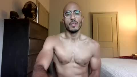 Snapshot of latinomixedbbc chatting on 11/21/25, 03:11 latinomixedbbc online show from 11/21/25, 03:11