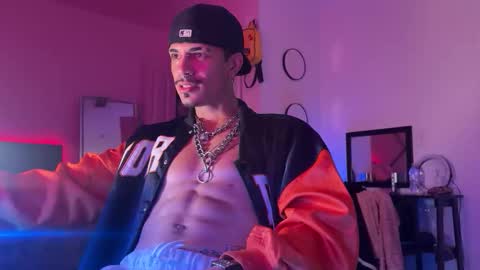 latinprincee online show from 02/08/26, 04:21