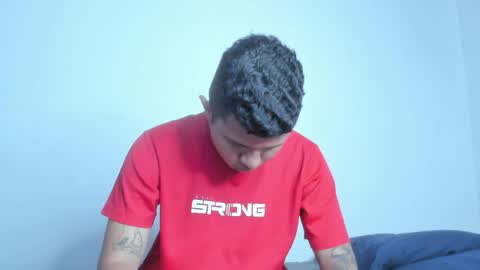 Snapshot of latinsguys2026 chatting on 04/02/26, 11:52 Steven online show from 04/02/26, 11:52