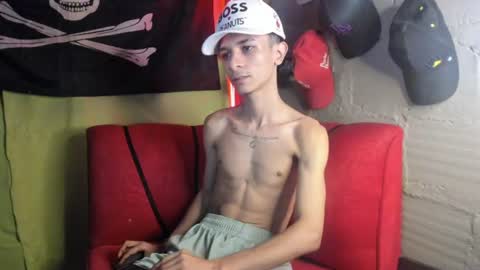 Snapshot of latinskinny_ chatting on 07/02/26, 03:23 Angel online show from 07/02/26, 03:23