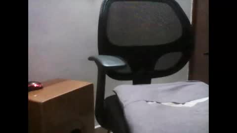 Latin Flow online show from 04/11/26, 08:18