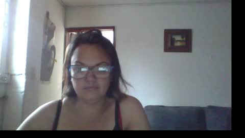 Laura online show from 05/25/26, 01:39