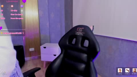laulin_tay online show from 05/31/26, 03:36