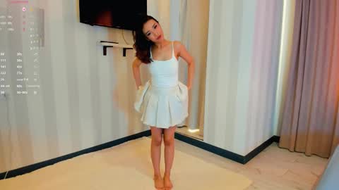 Snapshot of laumalove chatting on 02/28/26, 05:08 Lauma online show from 02/28/26, 05:08